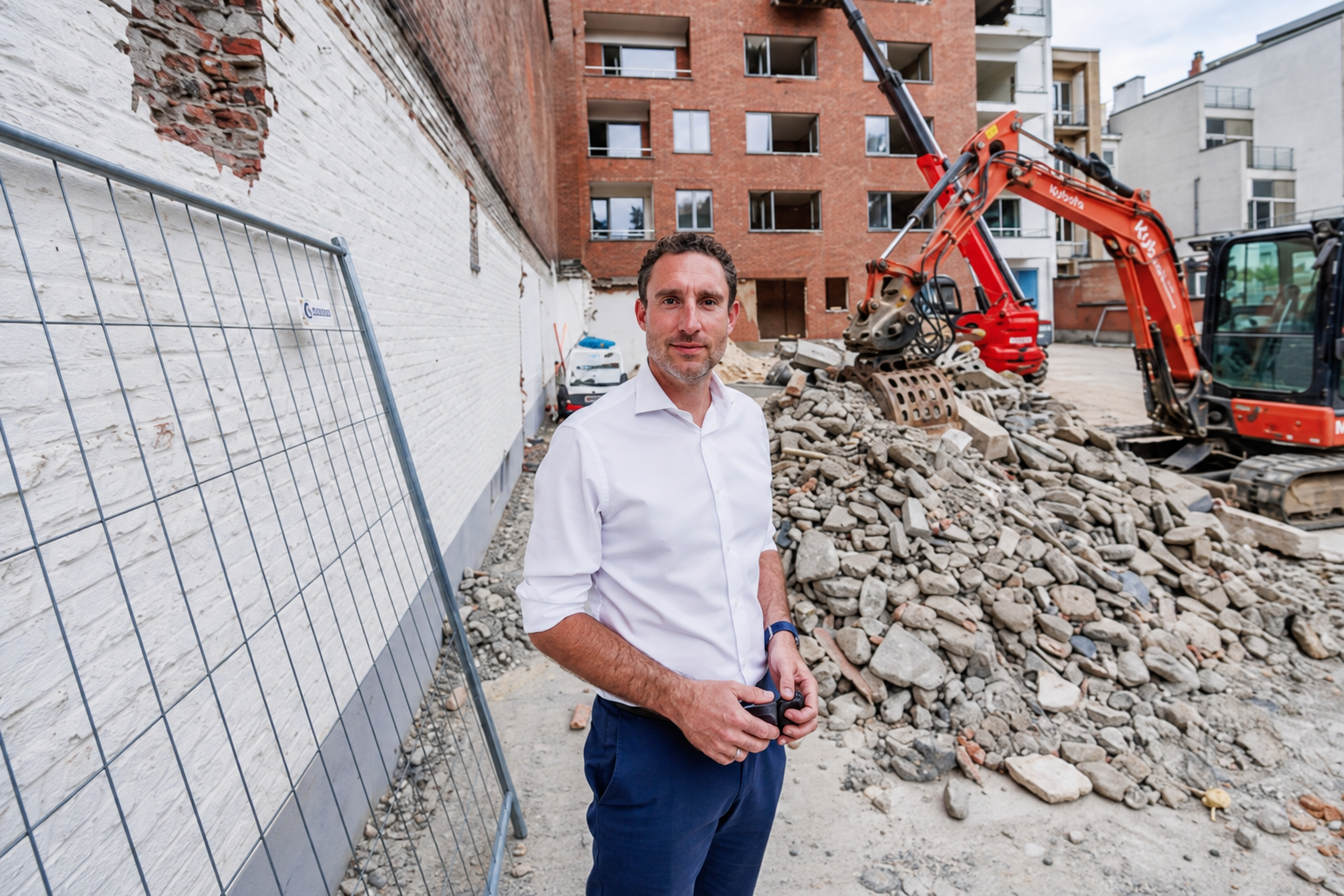 "De werkzaamheden zijn volop aan de gang", zegt projectontwikkelaar Jeroen Van Riet. © Dirk Vertommen